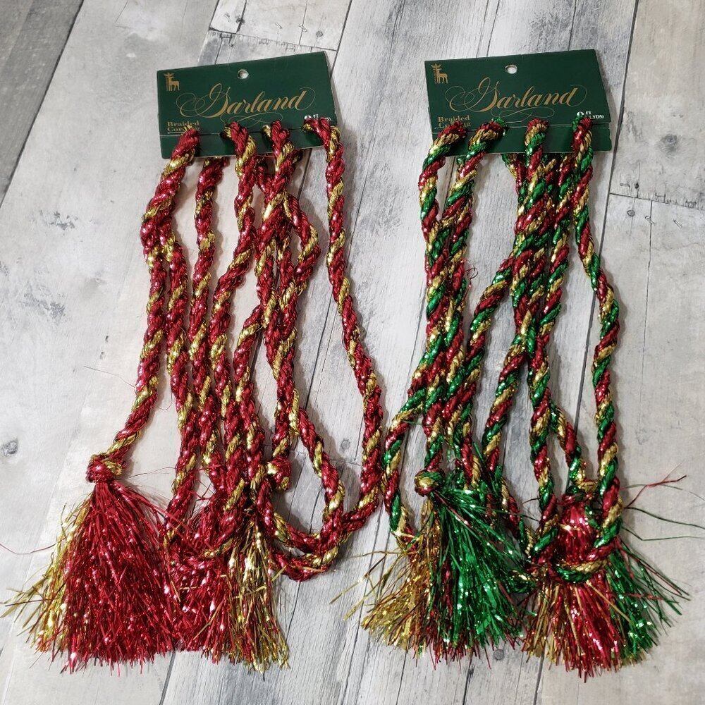 NWT - Metallic Rope Garland